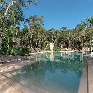 https://lumina-at-losantos-in-tulum.allrivieramayahotels.com